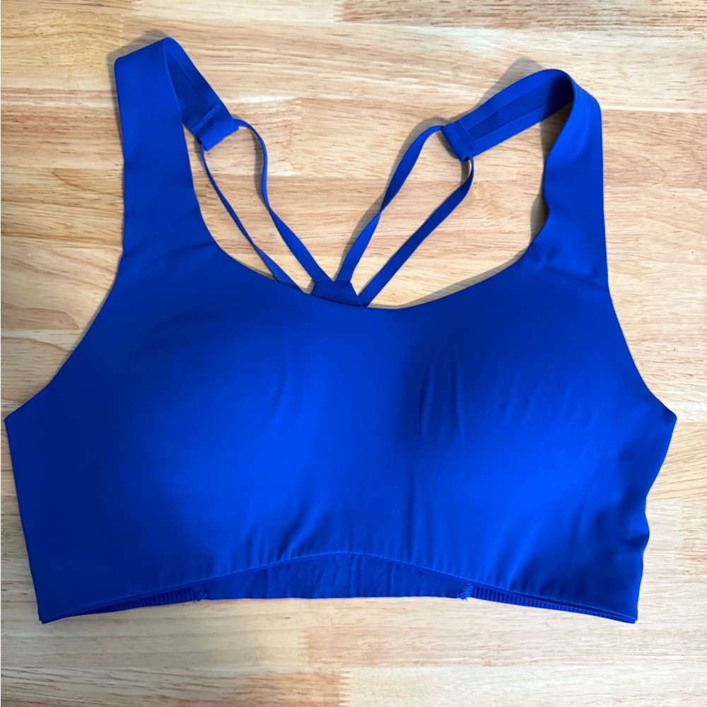 WILO Women's Blue Sports Bra